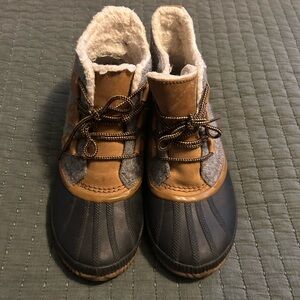 Women’s Size 11 Out N About Sorel Boots